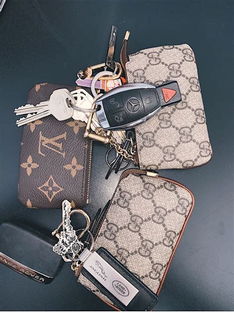 fake louis vuitton keychain wallet|louis vuitton wallet authenticity check.